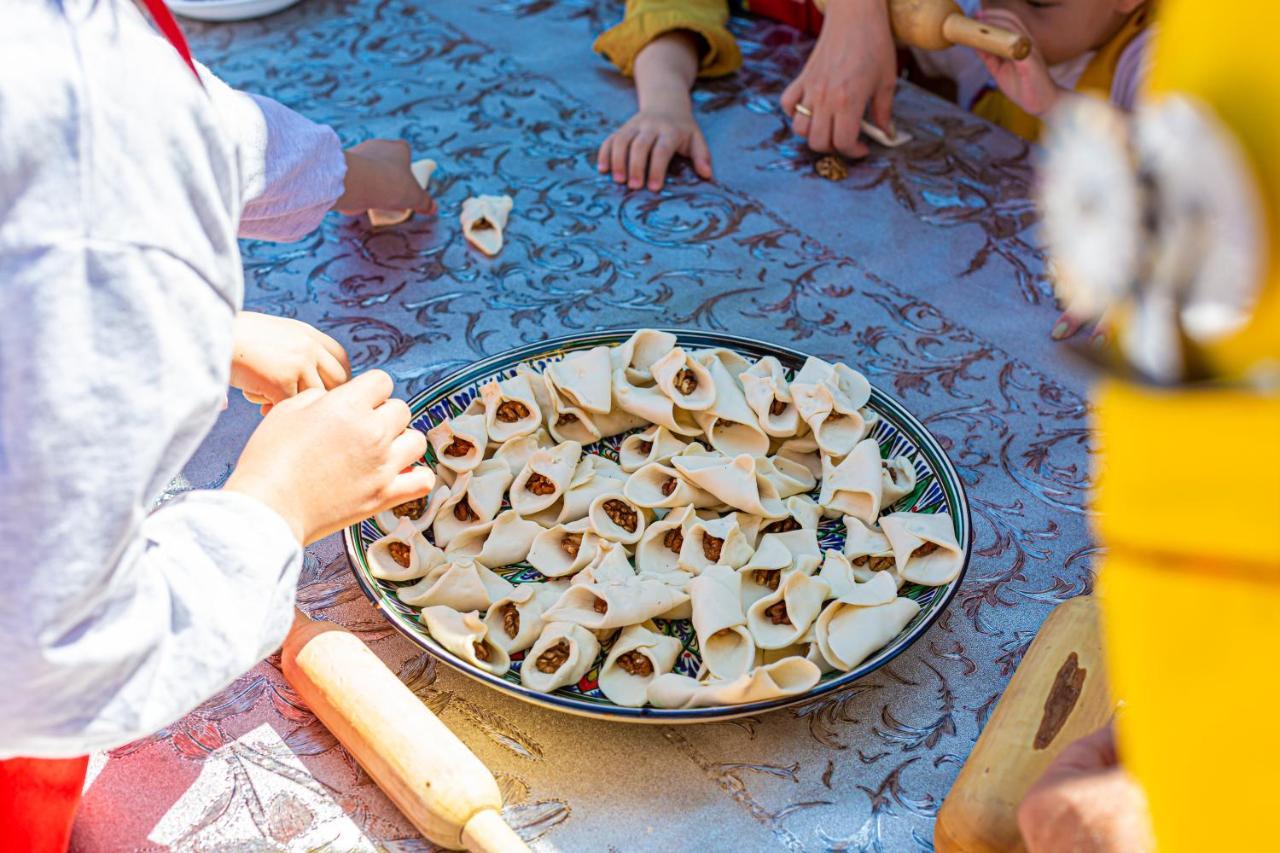 Лайнер Горный Курортный Комплекс Layner В Чимгане Bagian luar foto